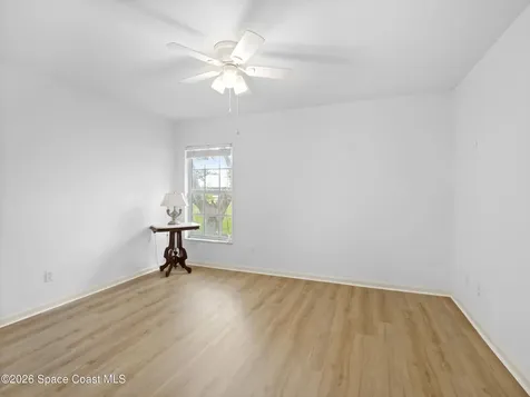 107 Larchmont Terrace W Sebastian FL 32958