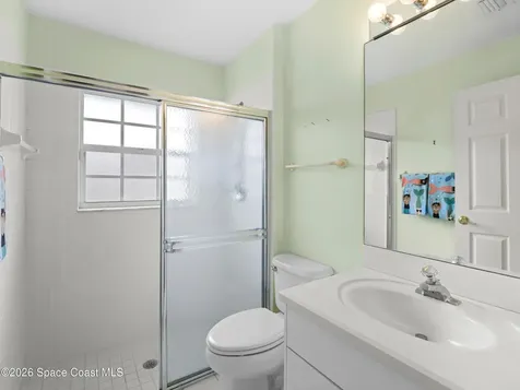 107 Larchmont Terrace W Sebastian FL 32958
