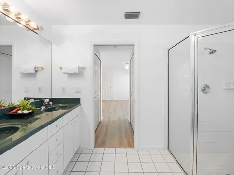 107 Larchmont Terrace W Sebastian FL 32958