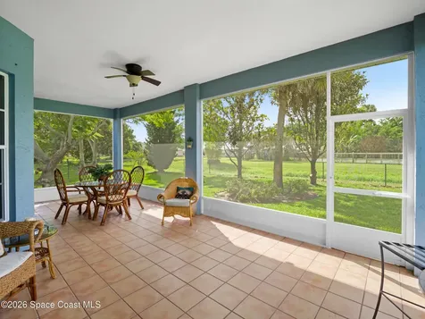 107 Larchmont Terrace W Sebastian FL 32958