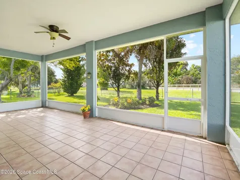 107 Larchmont Terrace W Sebastian FL 32958
