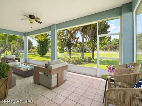 107 Larchmont Terrace W Sebastian FL 32958