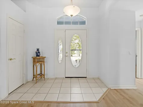 107 Larchmont Terrace W Sebastian FL 32958