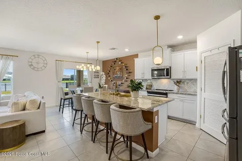 1046 Dugan Circle SE Palm Bay FL 32909