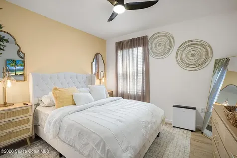 1046 Dugan Circle SE Palm Bay FL 32909