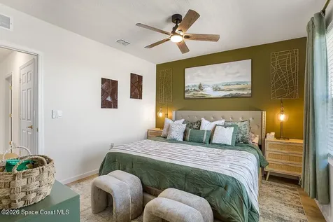 1046 Dugan Circle SE Palm Bay FL 32909