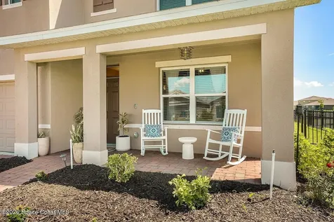 1046 Dugan Circle SE Palm Bay FL 32909