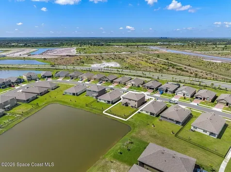 1046 Dugan Circle SE Palm Bay FL 32909