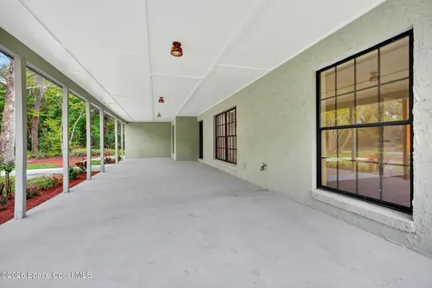2200 Retreat Road Geneva FL 32732