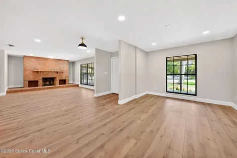 2200 Retreat Road Geneva FL 32732