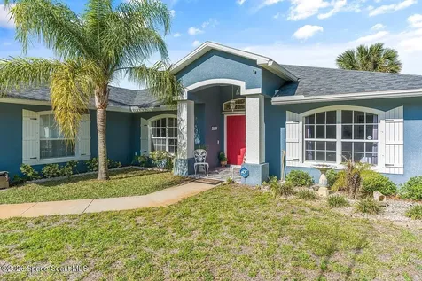 8755 91st Avenue Vero Beach FL 32967