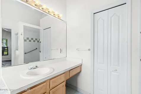 2086 Lionel Drive Melbourne FL 32940