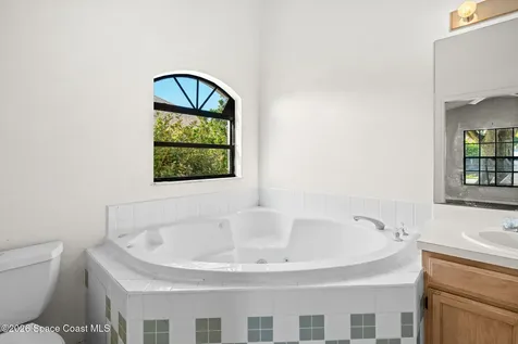 2086 Lionel Drive Melbourne FL 32940