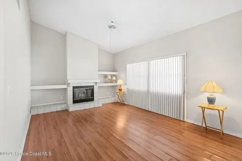 2086 Lionel Drive Melbourne FL 32940