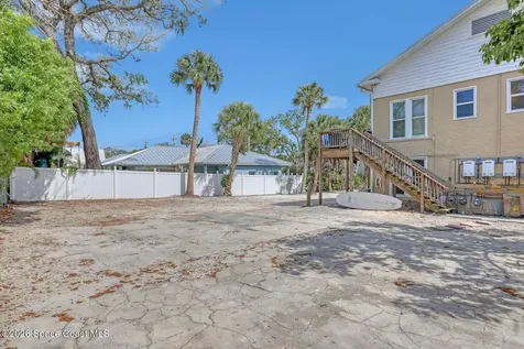 658 Young Street Melbourne FL 32935