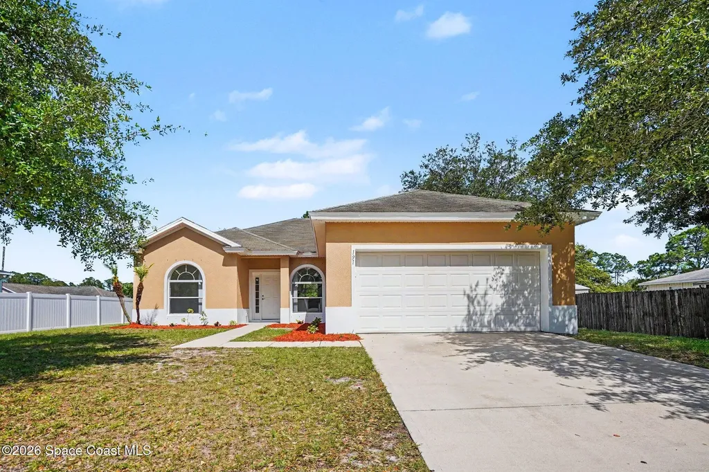 191 Turk Road SW Palm Bay FL 32908