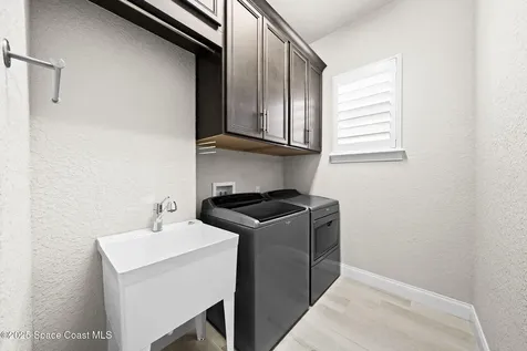4455 Negal Circle Melbourne FL 32901