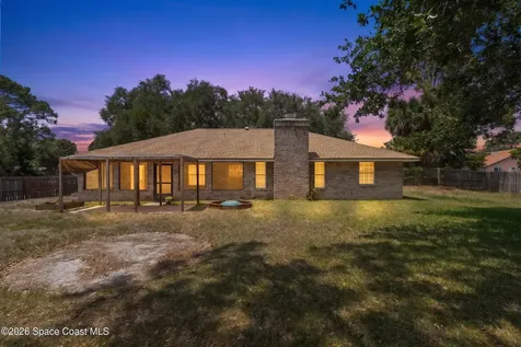 380 Narragansett Street NE Palm Bay FL 32907