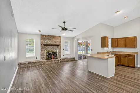 380 Narragansett Street NE Palm Bay FL 32907