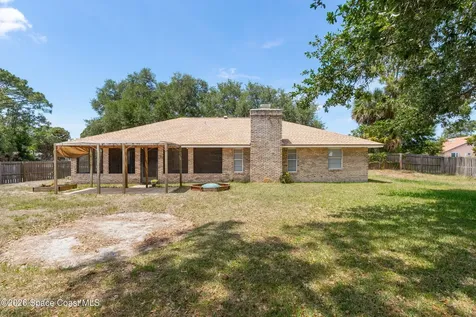 380 Narragansett Street NE Palm Bay FL 32907