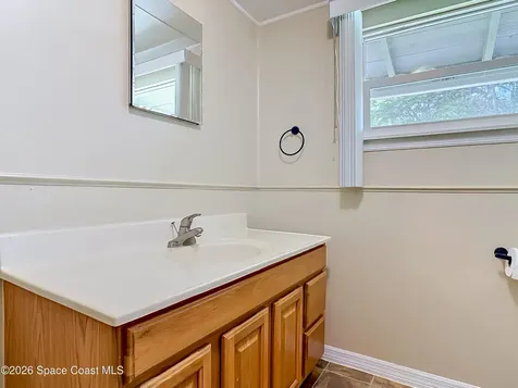 224 S Salisbury Avenue Deland FL 32720