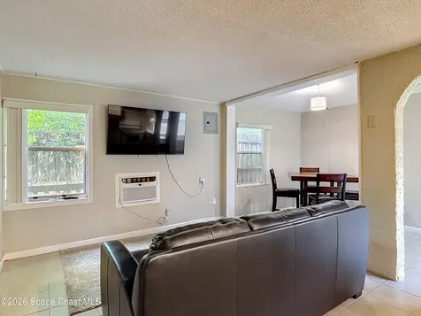 224 S Salisbury Avenue Deland FL 32720