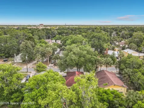 224 S Salisbury Avenue Deland FL 32720
