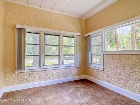 224 S Salisbury Avenue Deland FL 32720