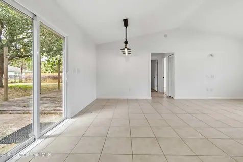 582 Sea Crest Avenue SW Palm Bay FL 32908