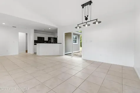 582 Sea Crest Avenue SW Palm Bay FL 32908