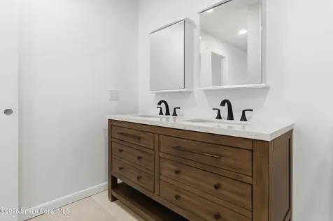 582 Sea Crest Avenue SW Palm Bay FL 32908