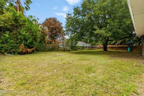 582 Sea Crest Avenue SW Palm Bay FL 32908