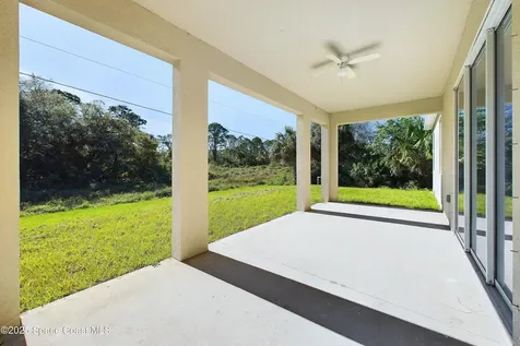 314 Falls Church Street SW Palm Bay FL 32908
