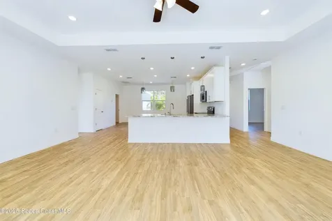 314 Falls Church Street SW Palm Bay FL 32908