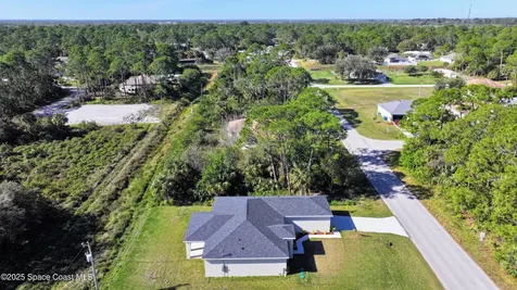 314 Falls Church Street SW Palm Bay FL 32908