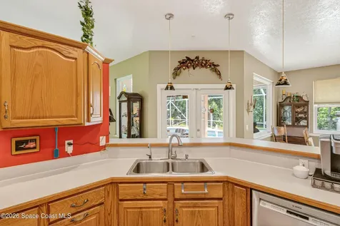 3721 Noah Court Grant-valkaria FL 32909