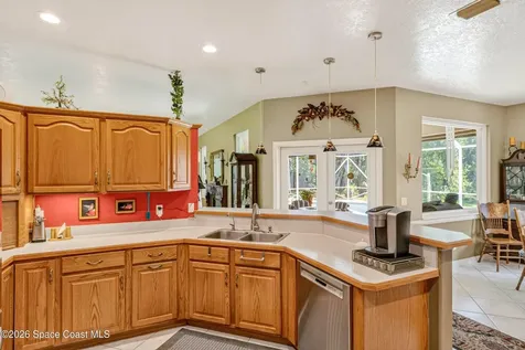 3721 Noah Court Grant-valkaria FL 32909