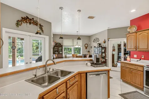 3721 Noah Court Grant-valkaria FL 32909