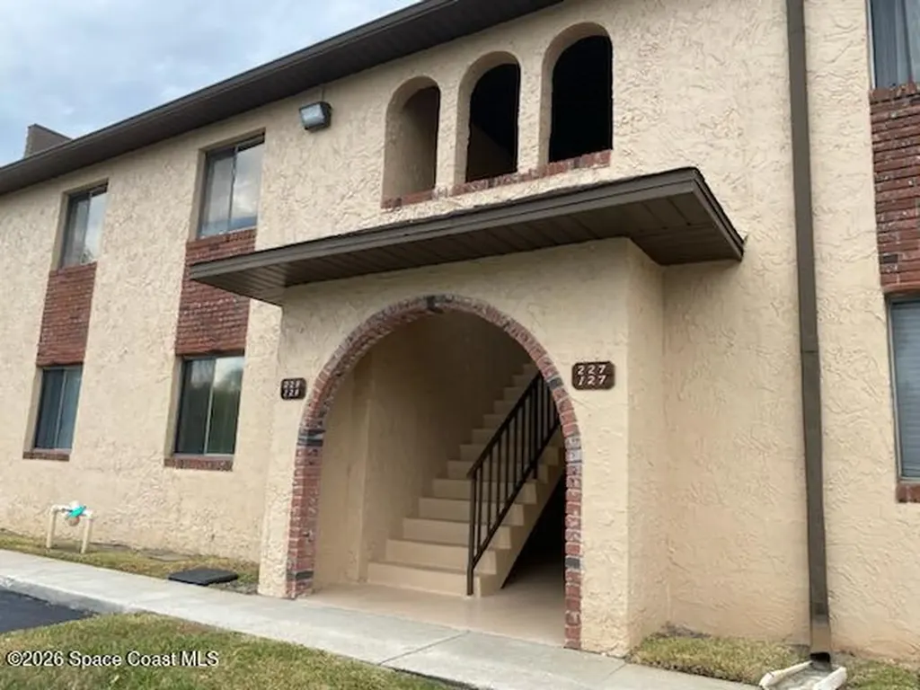 127 San Paulo Court West Melbourne FL 32904