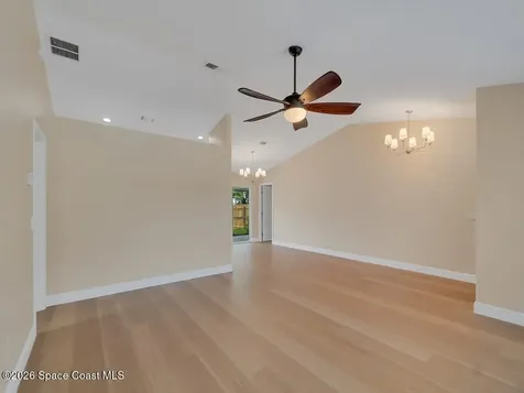 405 12th Avenue Vero Beach FL 32962