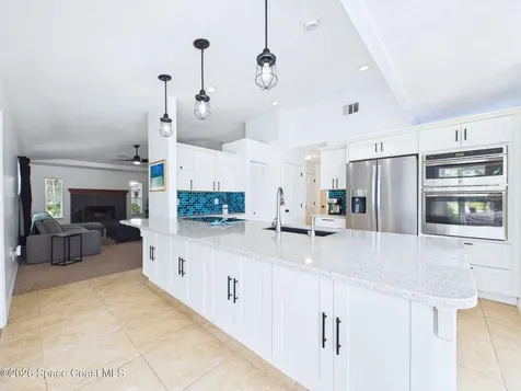 638 Carnival Terrace Sebastian FL 32958
