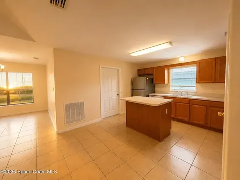 823 Angela Avenue Rockledge FL 32955