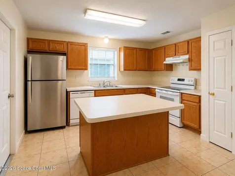 823 Angela Avenue Rockledge FL 32955