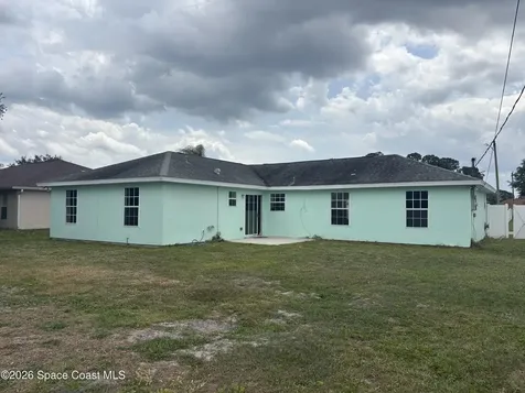 481 Firestone Street NE Palm Bay FL 32907