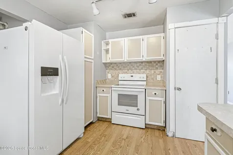 907 Gatewood Court NE Palm Bay FL 32905