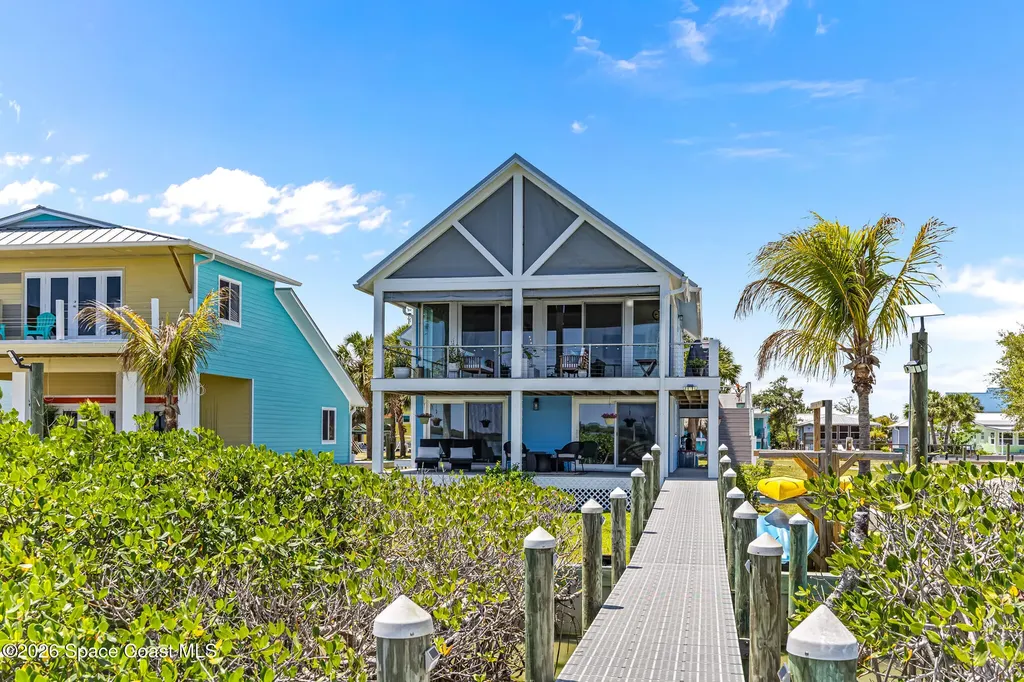 18 Vip Island Grant-valkaria FL 32949