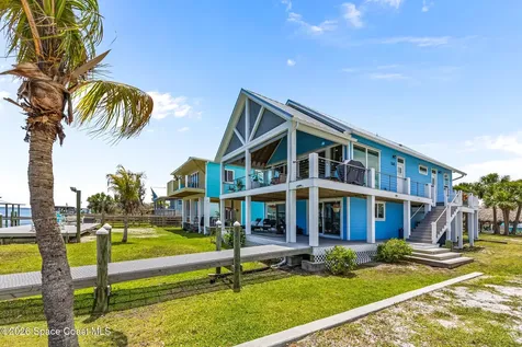 18 Vip Island Grant-valkaria FL 32949