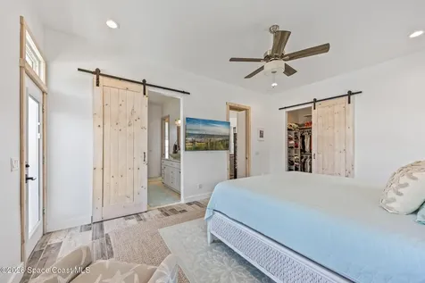 18 Vip Island Grant-valkaria FL 32949