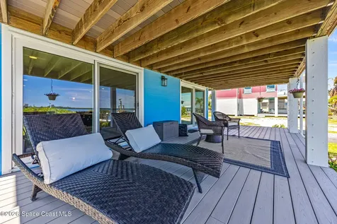 18 Vip Island Grant-valkaria FL 32949