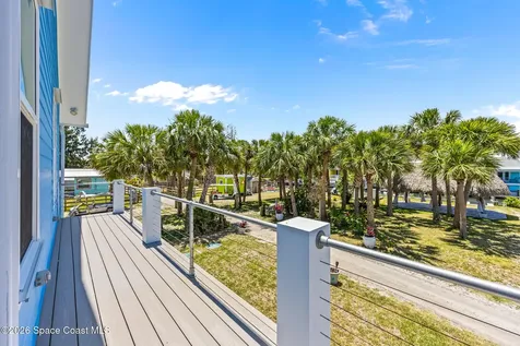 18 Vip Island Grant-valkaria FL 32949